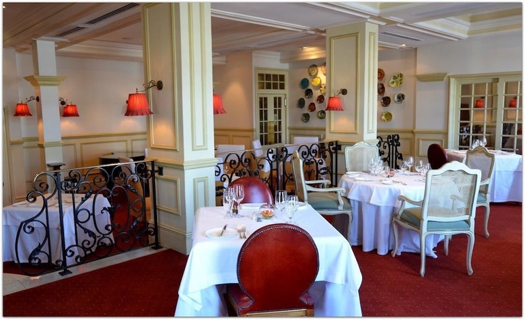 Imagen del bar/restaurante del Hotel Monarch, Johannesburgo. Foto 3