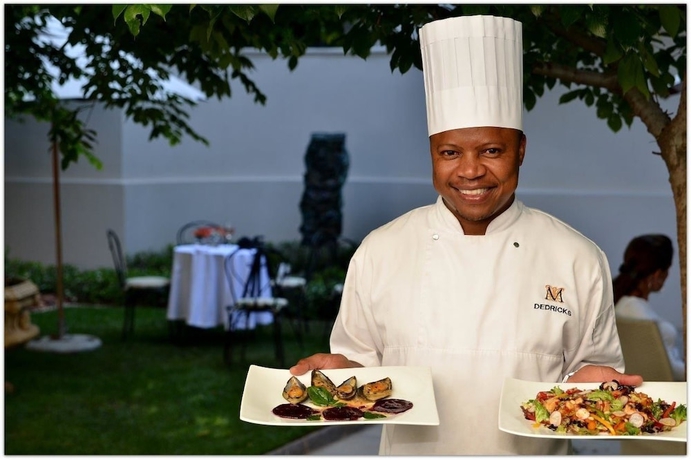 Imagen del bar/restaurante del Hotel Monarch, Johannesburgo. Foto 4