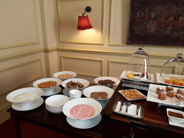 Imagen del bar/restaurante del Hotel Monarch, Johannesburgo. Foto 6