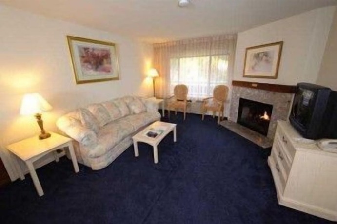 Imagen general del Hotel Monarch Resort. Foto 7