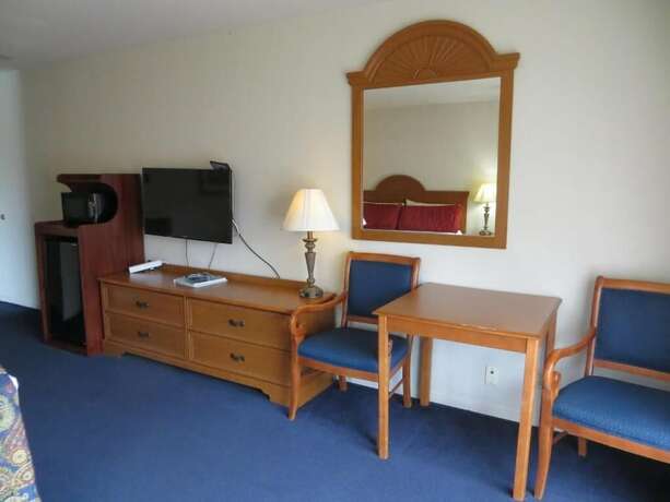 Imagen de la habitación del Hotel Monarch Resort. Foto 15