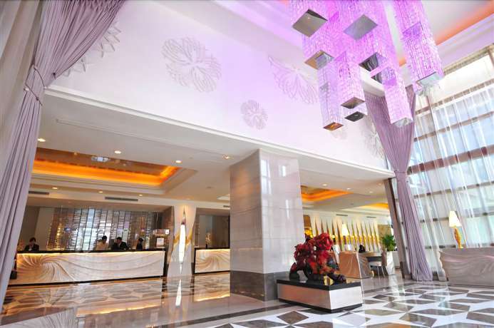 Imagen de los interiores del Hotel Monarch Skyline Hotel. Foto 16