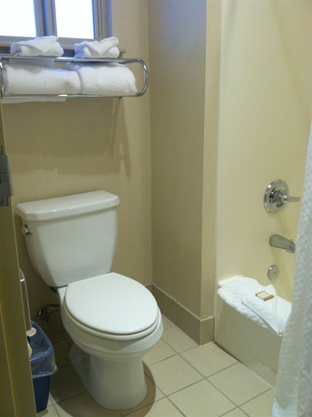 Imagen de la habitación del Hotel Monarch Valley Inn Marina at Monterey Bay. Foto 5