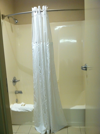 Imagen de la habitación del Hotel Monarch Valley Inn Marina at Monterey Bay. Foto 6