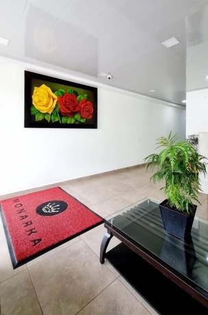 Imagen de los interiores del Hotel Monarka. Foto 16