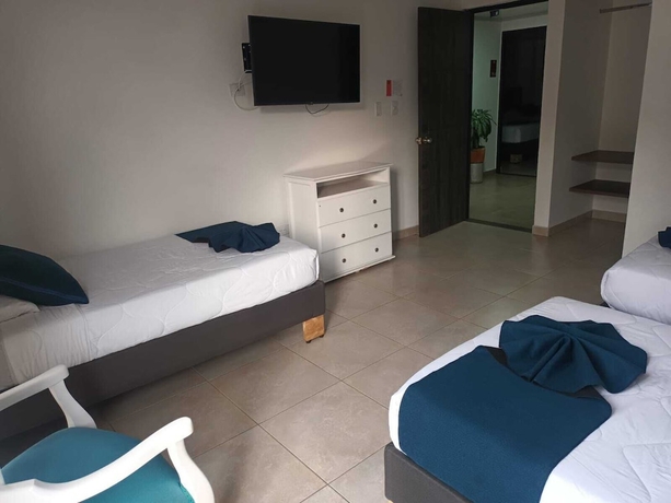 Imagen de la habitación del Hotel Monarka. Foto 14