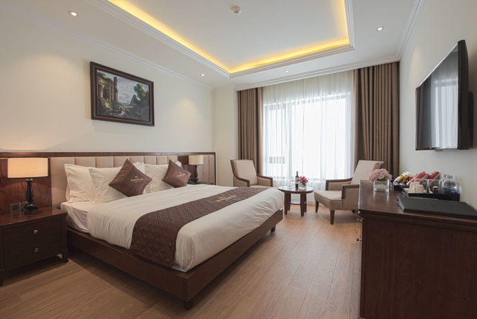 Imagen de la habitación del Hotel Monarque. Foto 2