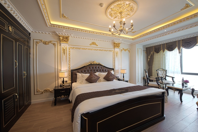 Imagen de la habitación del Hotel Monarque. Foto 7