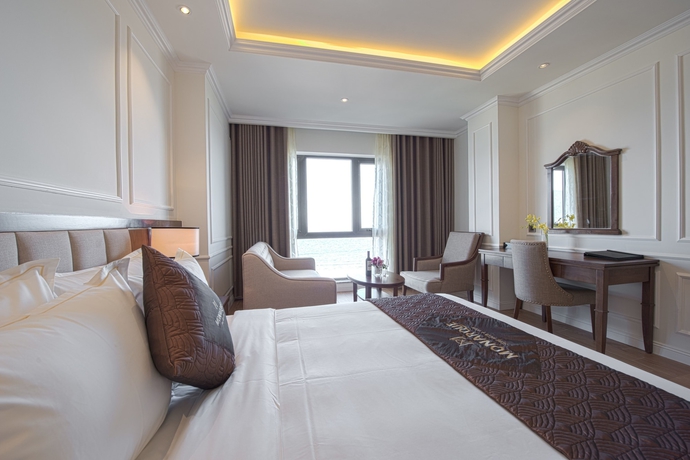 Imagen de la habitación del Hotel Monarque. Foto 10