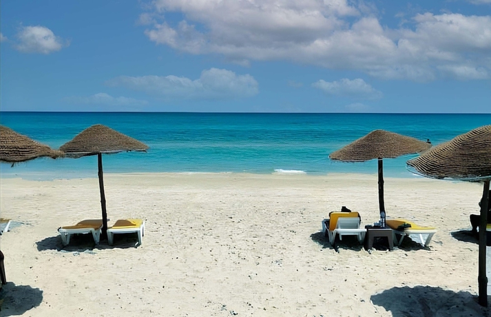 Imagen de los exteriores del Hotel Monarque Fatimi Mahdia. Foto 13