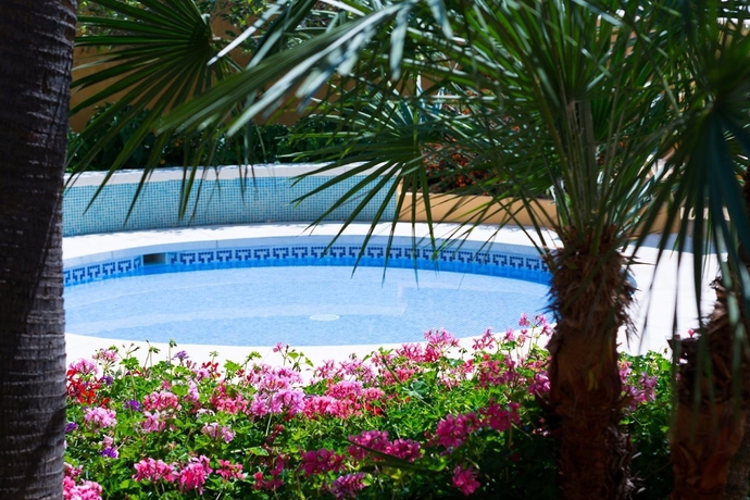 Imagen general del Hotel Monarque Torreblanca. Foto 13