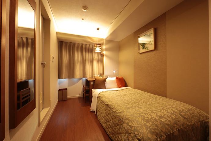 Imagen de la habitación del Hotel Monarque Tottori. Foto 2