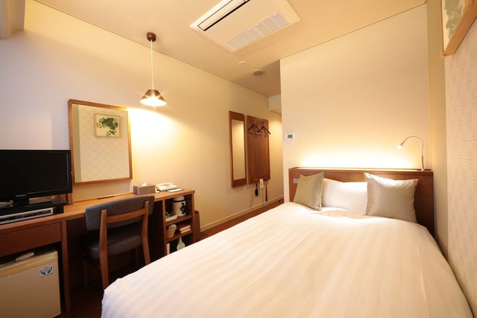 Imagen de la habitación del Hotel Monarque Tottori. Foto 10