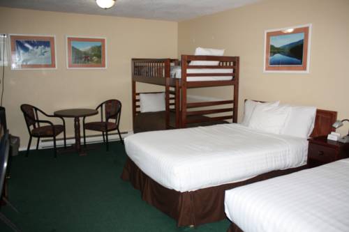 Imagen de la habitación del Hotel Monashee Lodge, Revelstoke. Foto 5