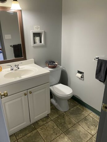 Imagen general del Hotel Monashee Lodge, Revelstoke. Foto 3