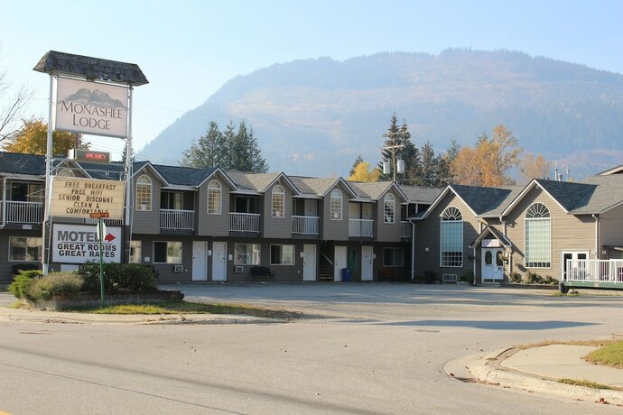 Imagen general del Hotel Monashee Lodge, Revelstoke. Foto 11