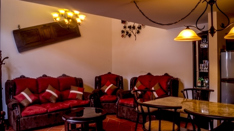 Imagen de los interiores del Hotel Monasterio, Antigua Guatemala. Foto 12
