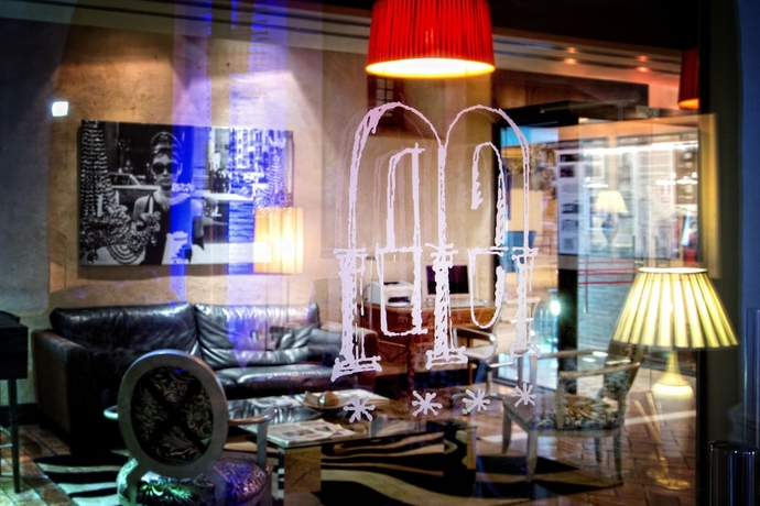 Imagen de los interiores del Hotel Monasterio Benedictino. Foto 18