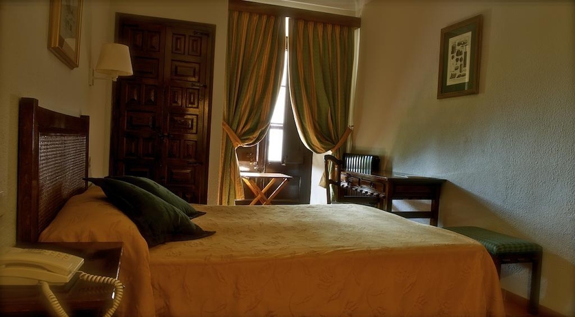 Imagen general del Hotel Monasterio De Piedra. Foto 15