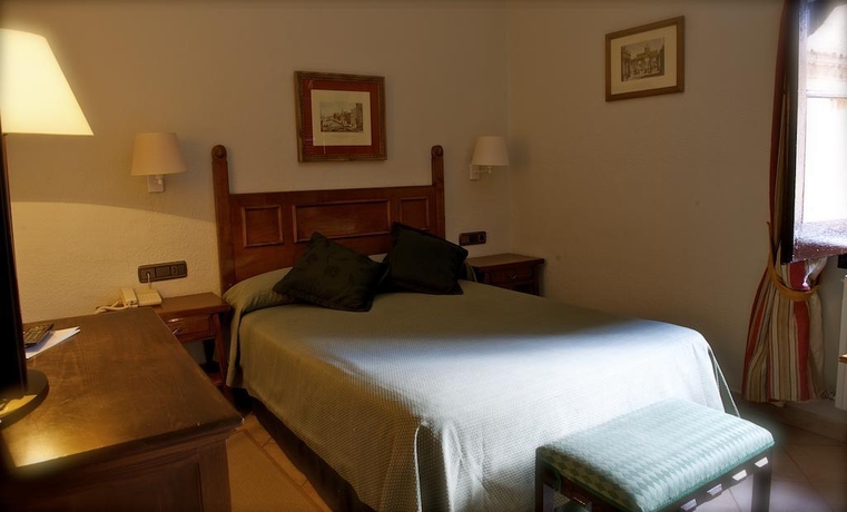 Imagen general del Hotel Monasterio De Piedra. Foto 16