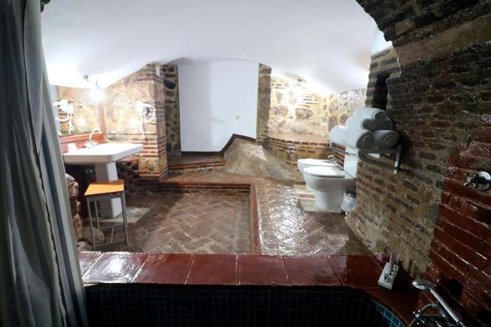 Imagen general del Hotel Monasterio Rocamador. Foto 11