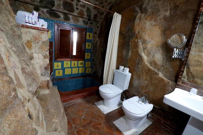 Imagen general del Hotel Monasterio Rocamador. Foto 14