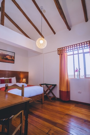 Imagen de la habitación del Hotel Monasterio San Pedro. Foto 4