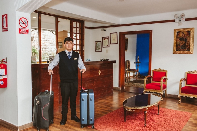 Imagen de los interiores del Hotel Monasterio San Pedro. Foto 16