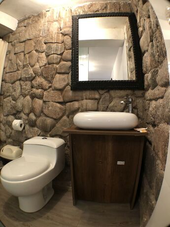 Imagen de la habitación del Hotel Monasterio del Inka. Foto 19