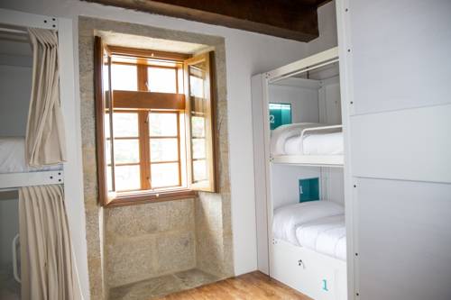 Imagen de la habitación del Hotel Monasterio y Pensión de Moraime. Foto 5