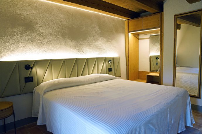 Imagen de la habitación del Hotel Monastero Sant Alberico Relais. Foto 14