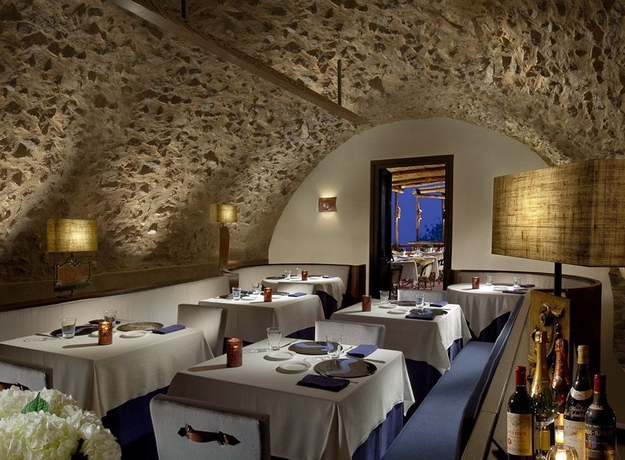 Imagen del bar/restaurante del Hotel Monastero Santa Rosa and Spa. Foto 1