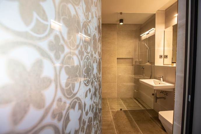 Imagen de la habitación del Hotel Monastery Boutique Budapest. Foto 15