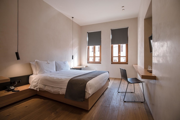 Imagen de la habitación del Hotel Monastery Estate Venetian Harbor. Foto 7