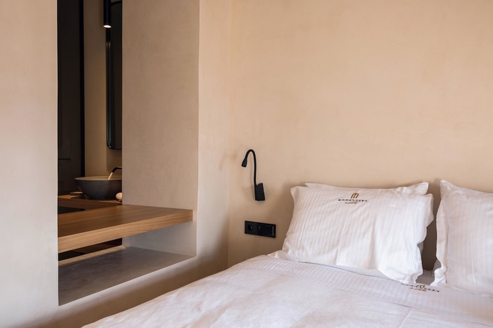 Imagen de la habitación del Hotel Monastery Estate Venetian Harbor. Foto 8