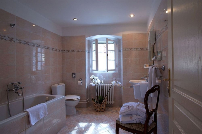 Imagen de la habitación del Hotel Monastery Garden Prague. Foto 8