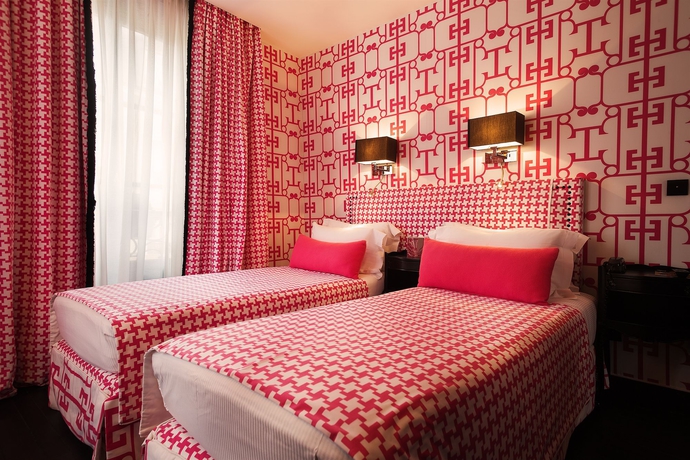 Imagen de la habitación del Hotel Monceau Elysées. Foto 7