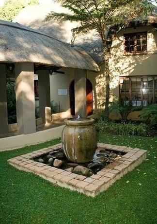 Imagen de los exteriores del Hotel Monchique Guest House. Foto 13