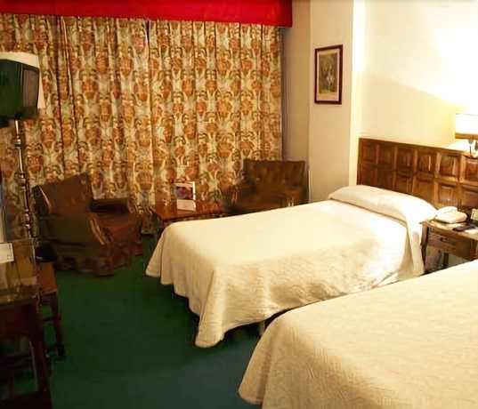 Imagen de la habitación del Hotel Monclús. Foto 5