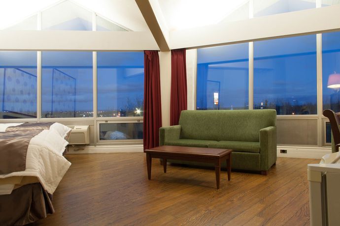 Imagen de la habitación del Hotel Moncton. Foto 17