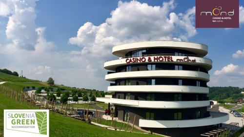 Imagen de los exteriores del Hotel Mond, Resort and Entertainment. Foto 5