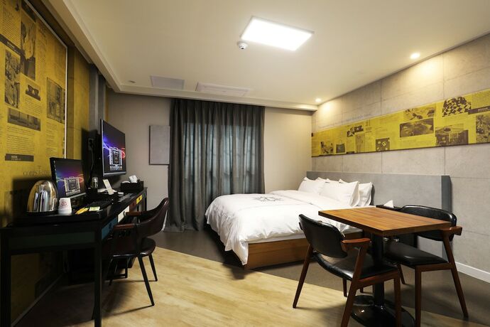 Imagen de la habitación del Hotel Mondavi. Foto 17