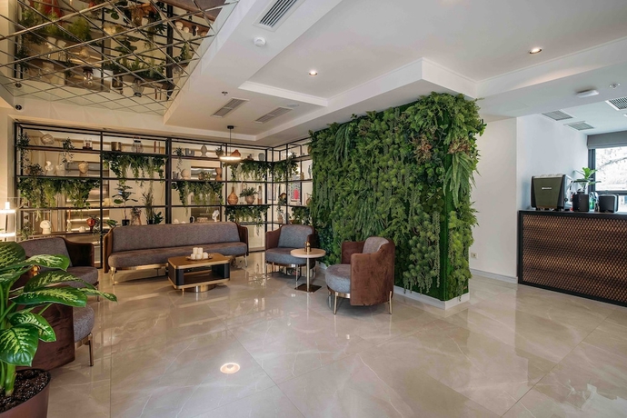 Imagen de los interiores del Hotel Monday. Foto 17