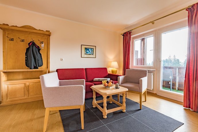 Imagen de la habitación del Hotel Mondi Resort Oberstaufen. Foto 7