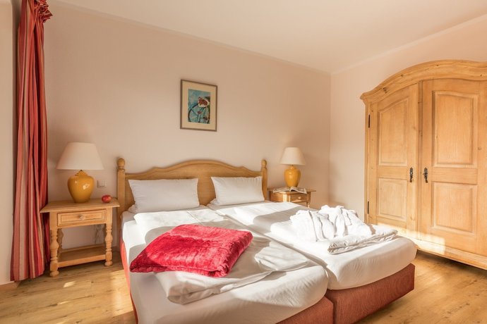 Imagen de la habitación del Hotel Mondi Resort Oberstaufen. Foto 9