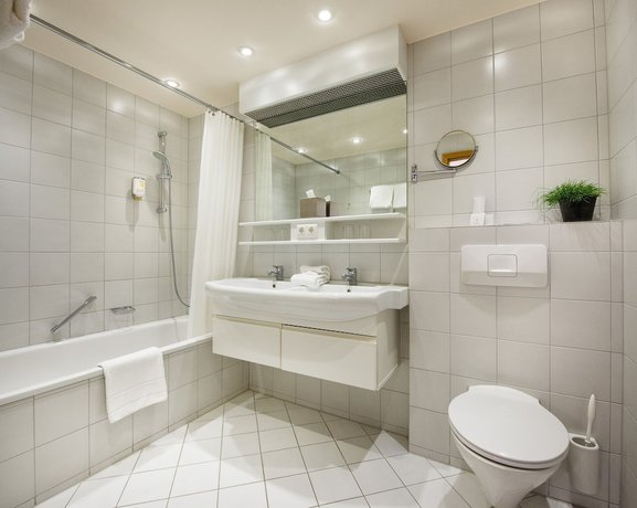 Imagen de la habitación del Hotel Mondi Resort Oberstaufen. Foto 17