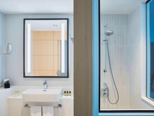 Imagen de la habitación del Hotel Mondial Am Dom Cologne - Mgallery. Foto 16