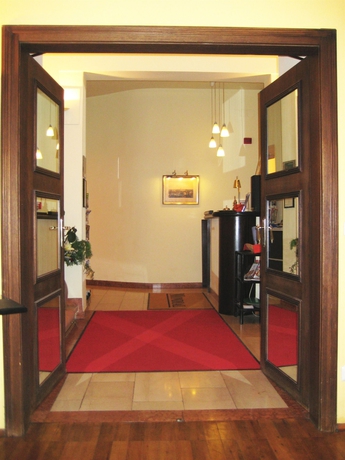 Imagen de los interiores del Hotel Mondial Appartement. Foto 13