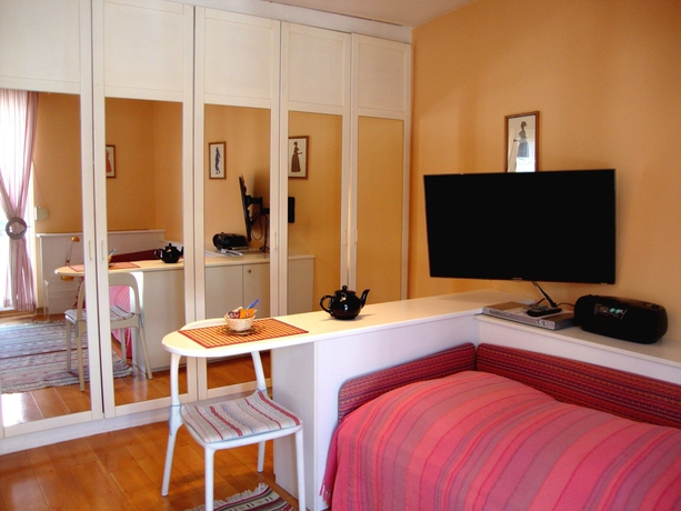 Imagen de la habitación del Hotel Mondial Appartement. Foto 6