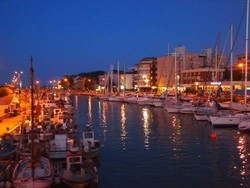 Imagen general del Hotel Mondial, Bellaria-Igea Marina. Foto 4
